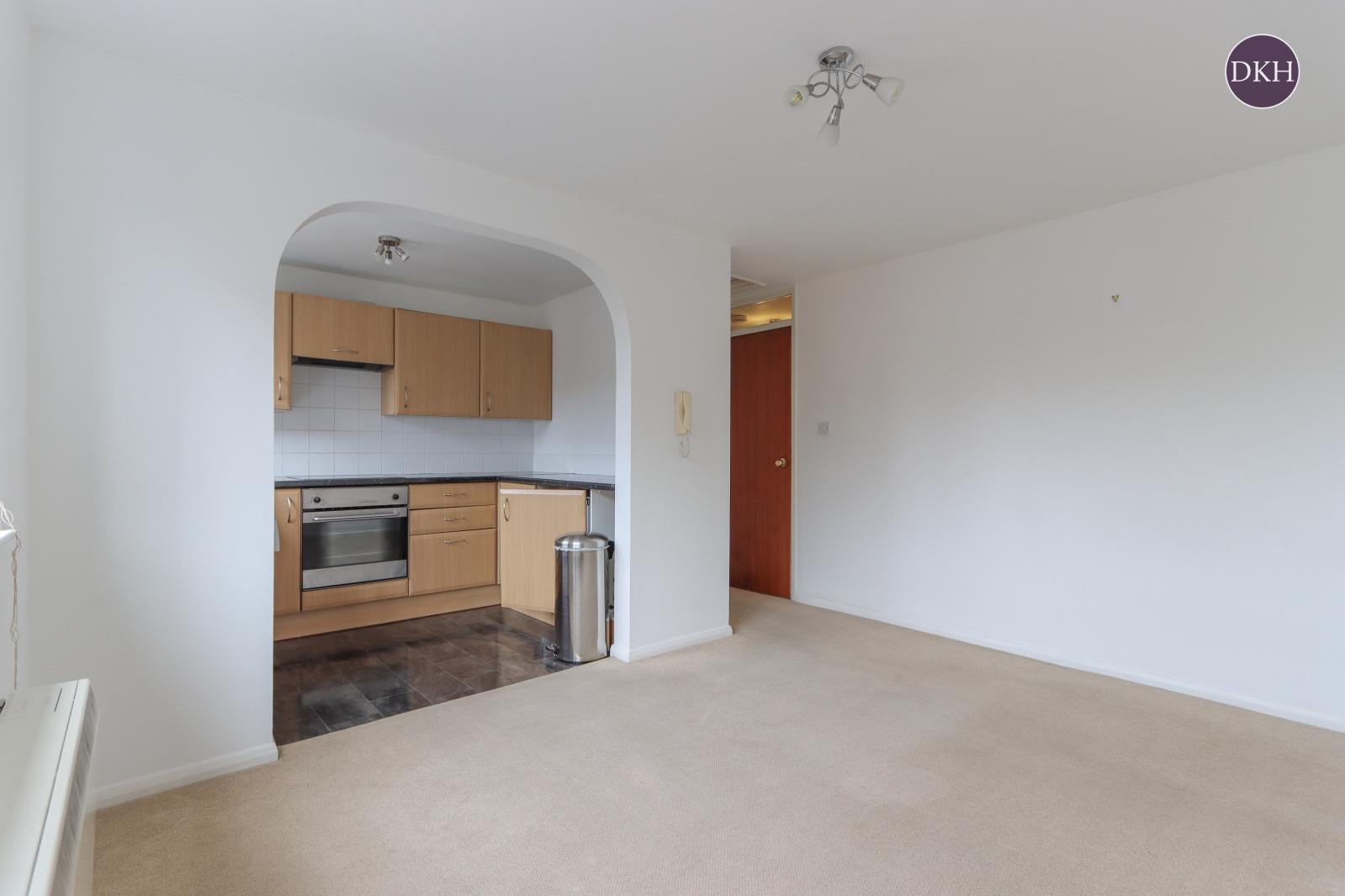 Flat Westland Road in Watford