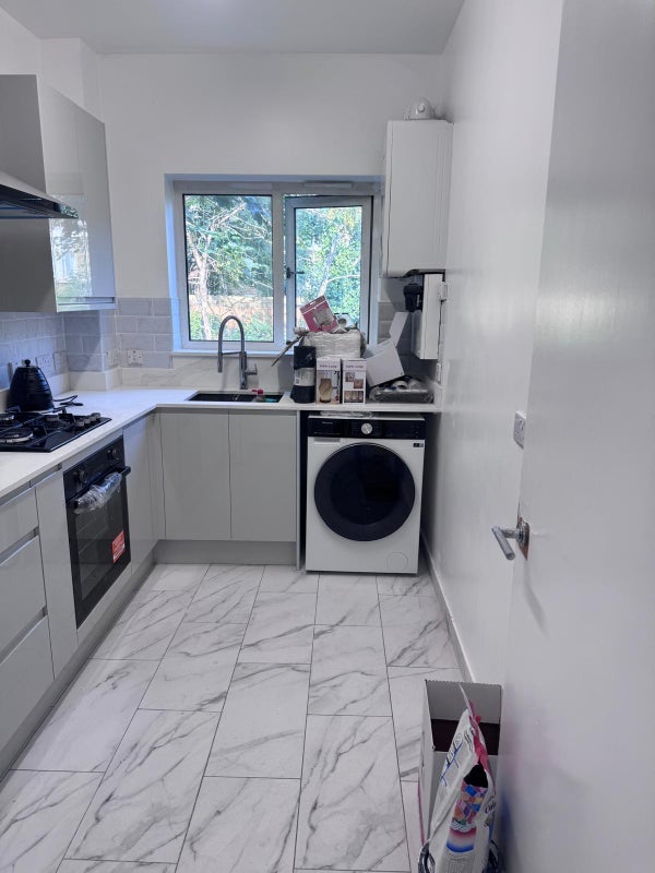 Room Wickham Lane in Greater London