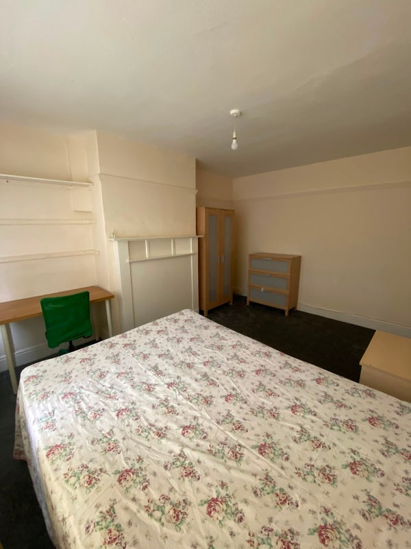 Room Abbey Street in Nottingham