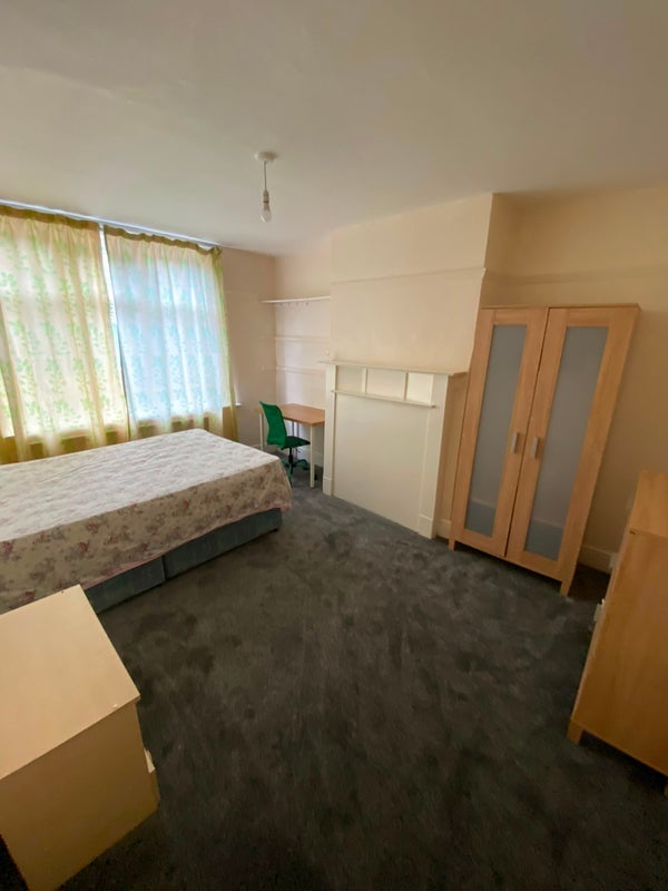 Room Abbey Street in Nottingham