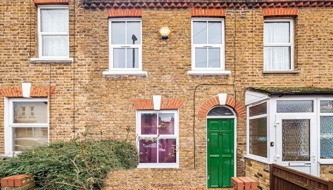 House Alfred Road in Greater London