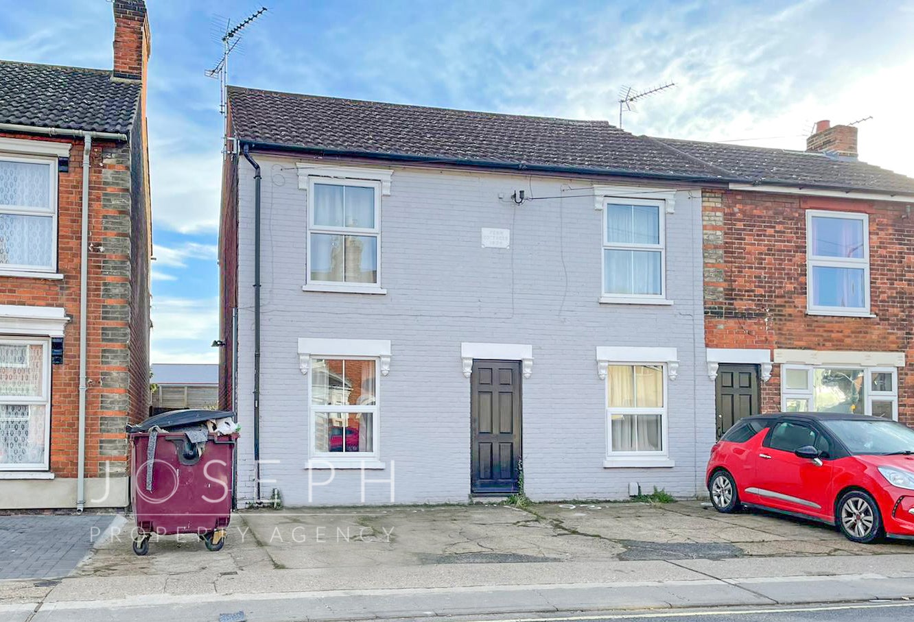 Flat Derby Road in Ipswich