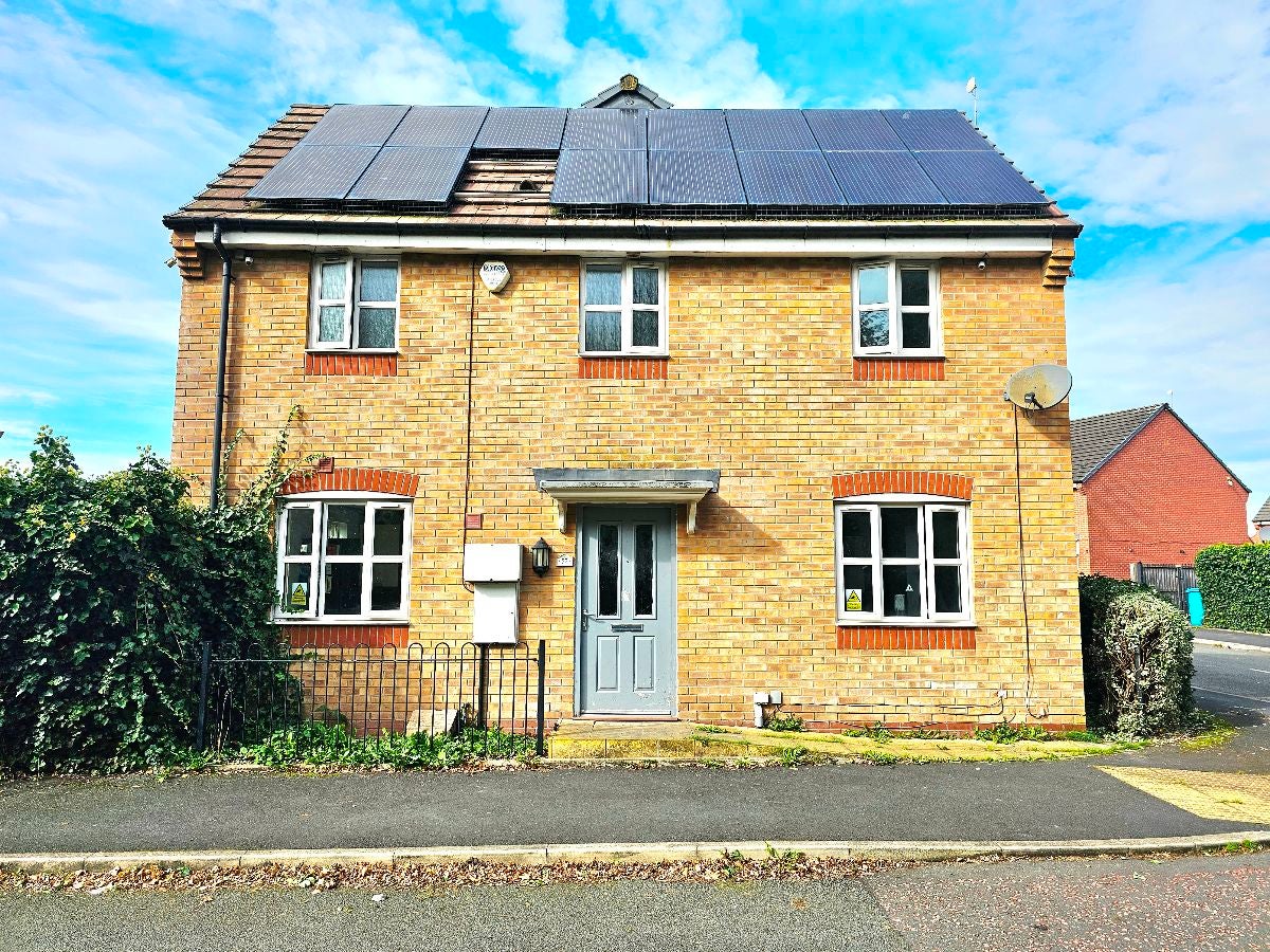 House Hamsterley Avenue in Manchester