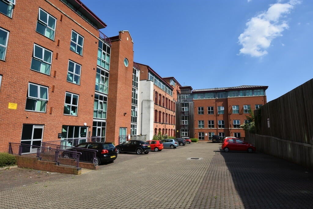 Flat Portland Road in Nottingham