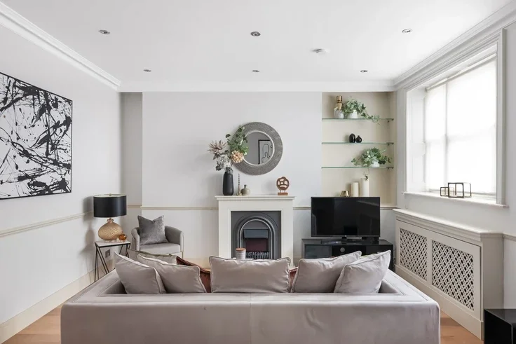 Flat Kensington Park Gardens in Greater London