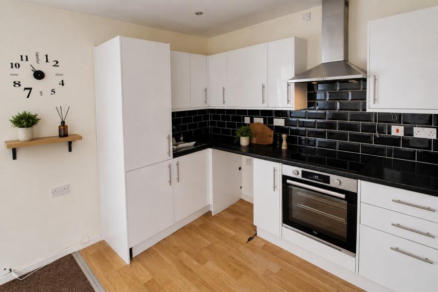 Flat Oundle Road in Peterborough