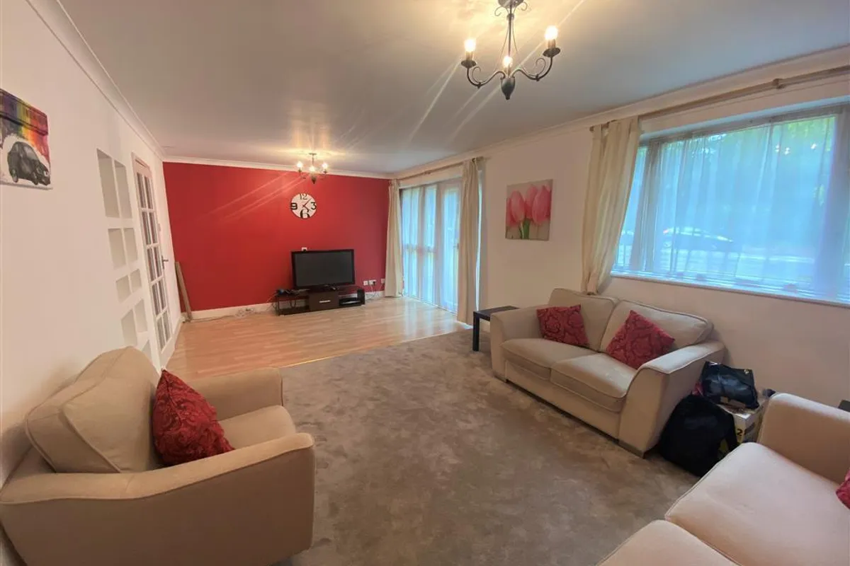 Flat Farquhar Road in Birmingham