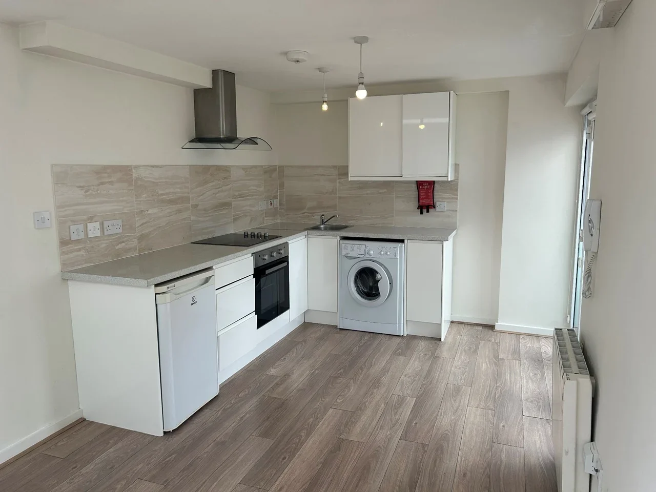 Flat Waite Davies Road in Greater London