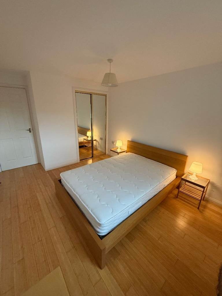 Flat Kingsland Lane in Glasgow
