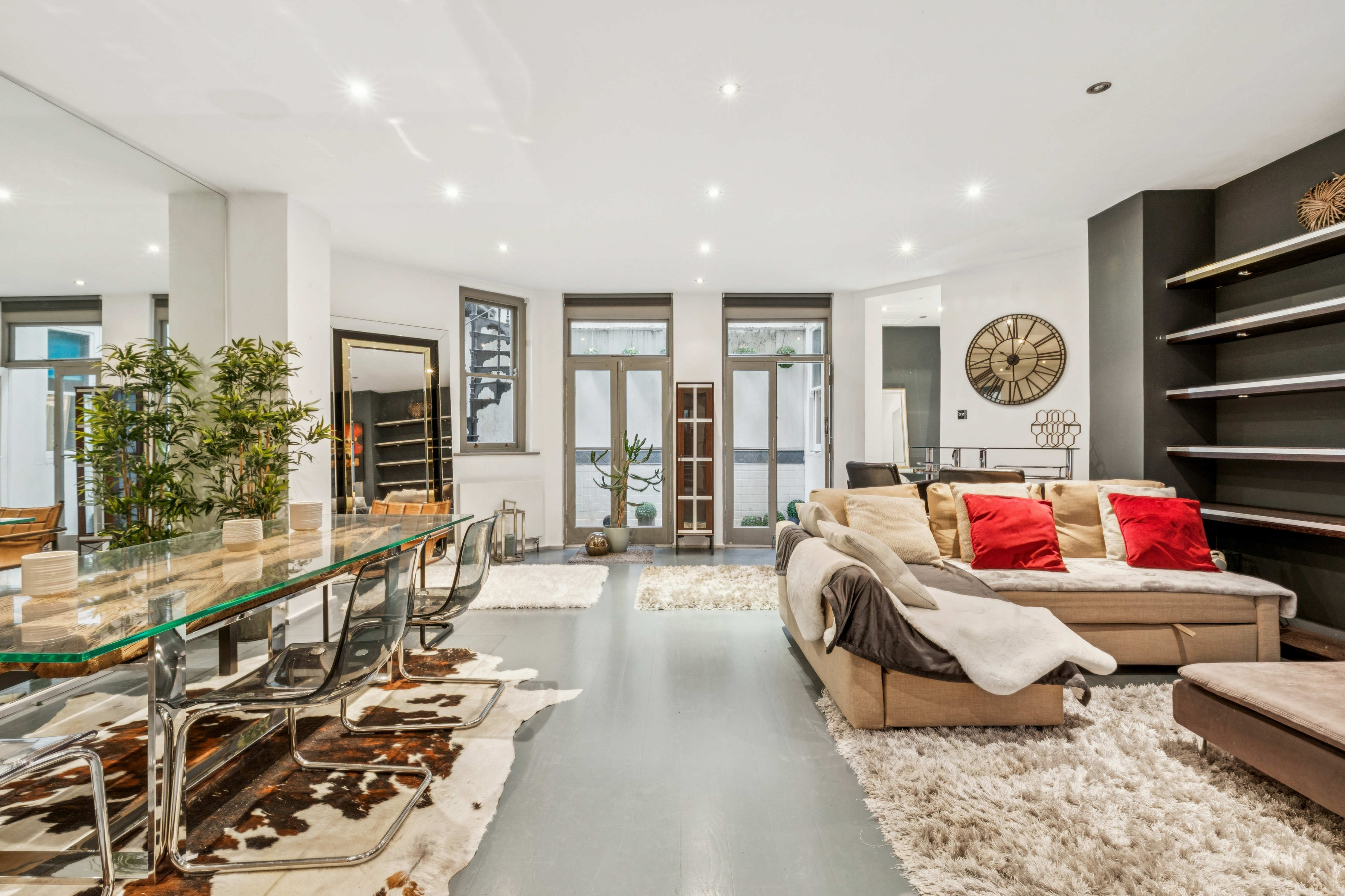 Flat Collingham Gardens in Greater London