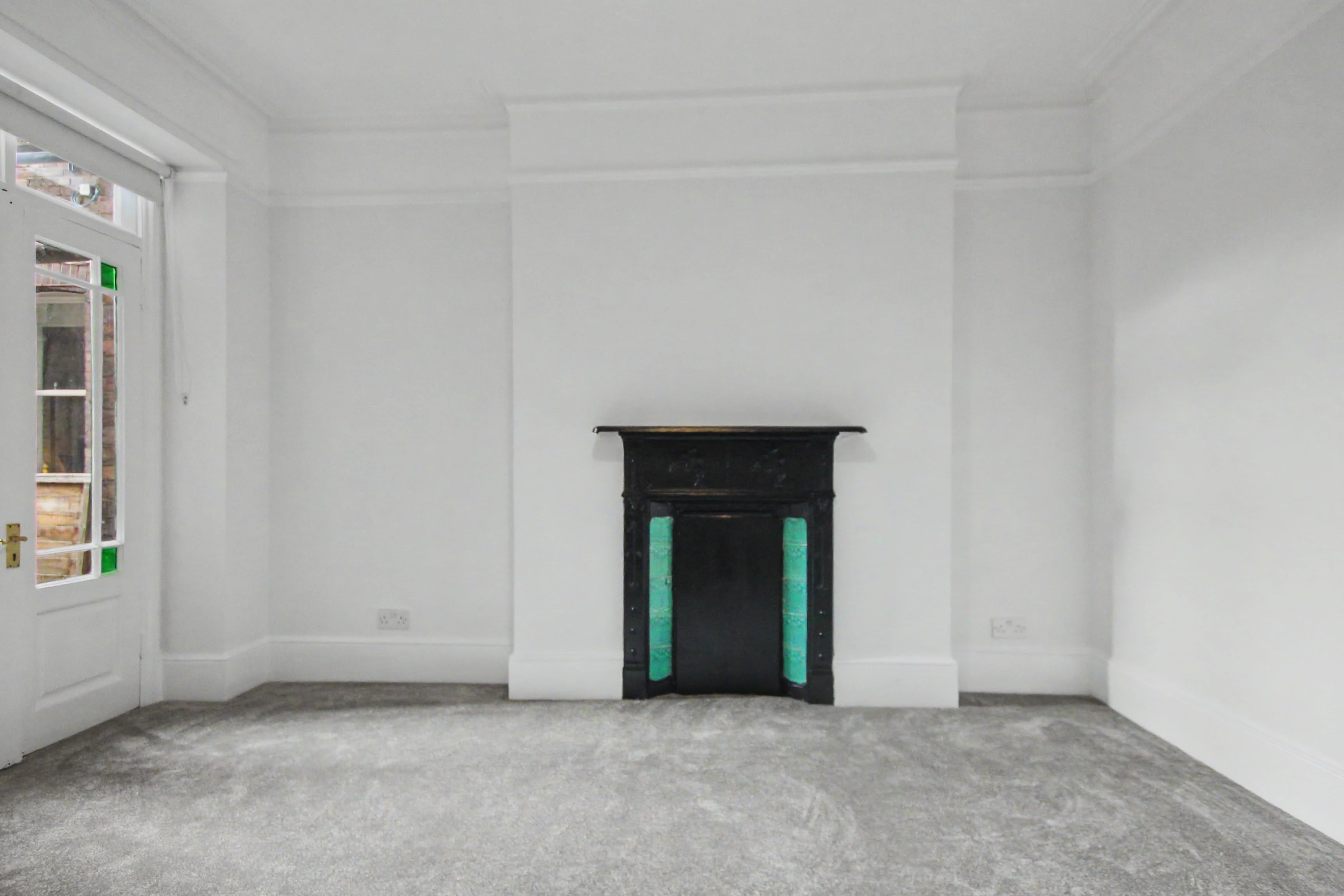 Flat Honeybourne Road in Greater London