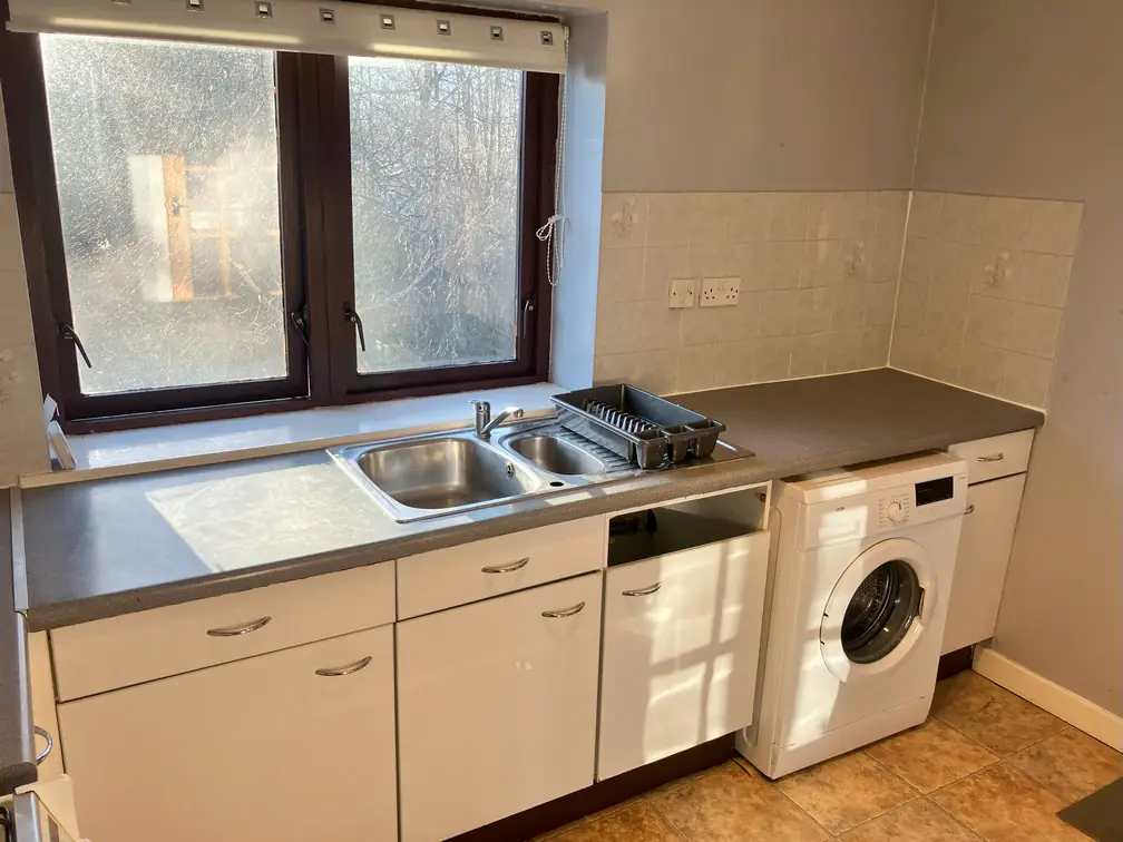 Flat Moorfoot Avenue in Paisley