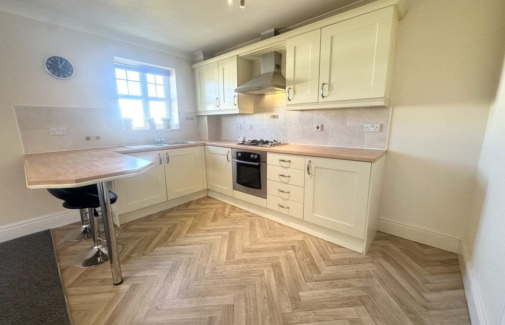 Flat Woolcombers Way in Bradford