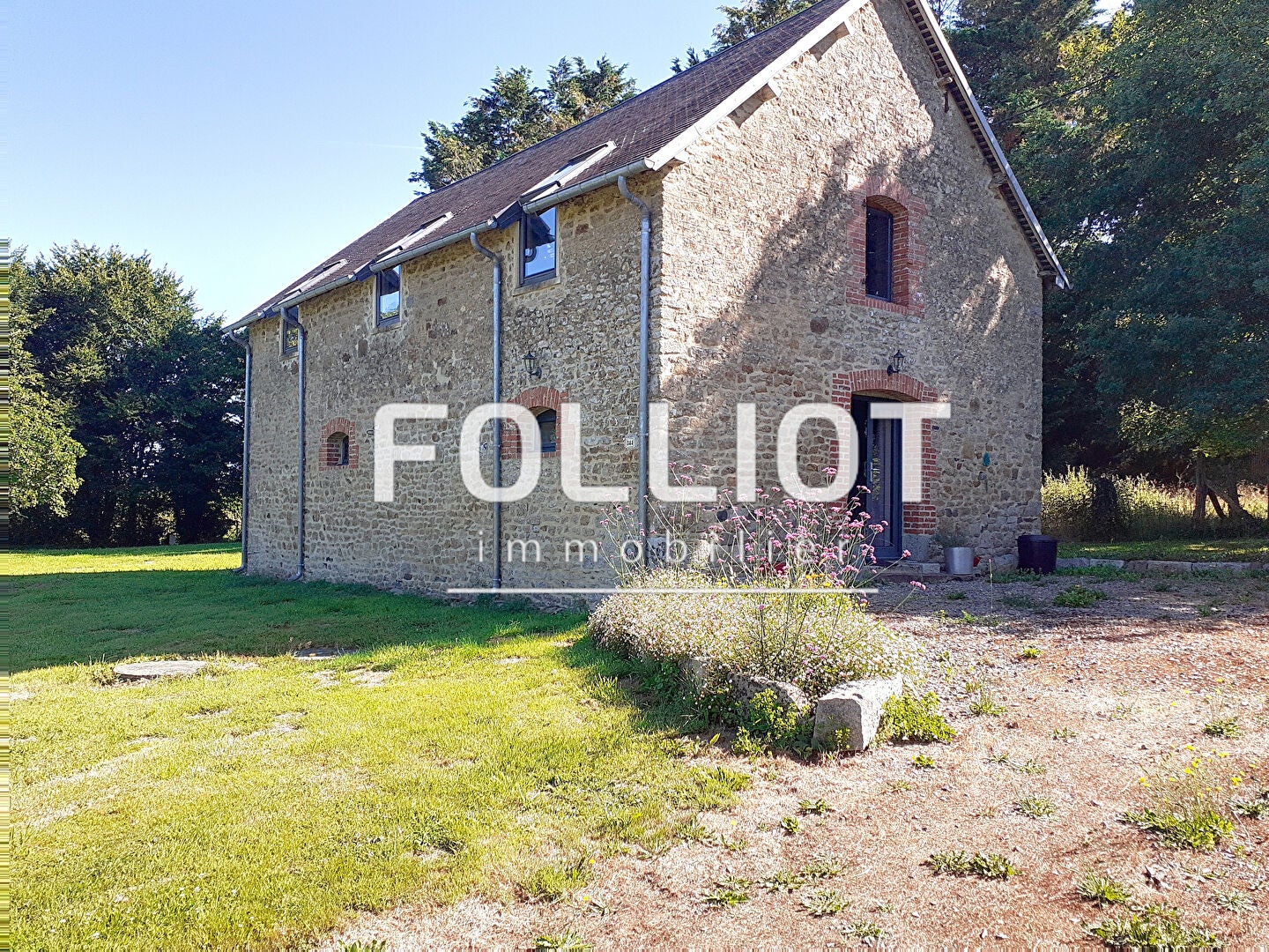Room Chemin de l'Enclume in Saint-Aubin-des-Bois