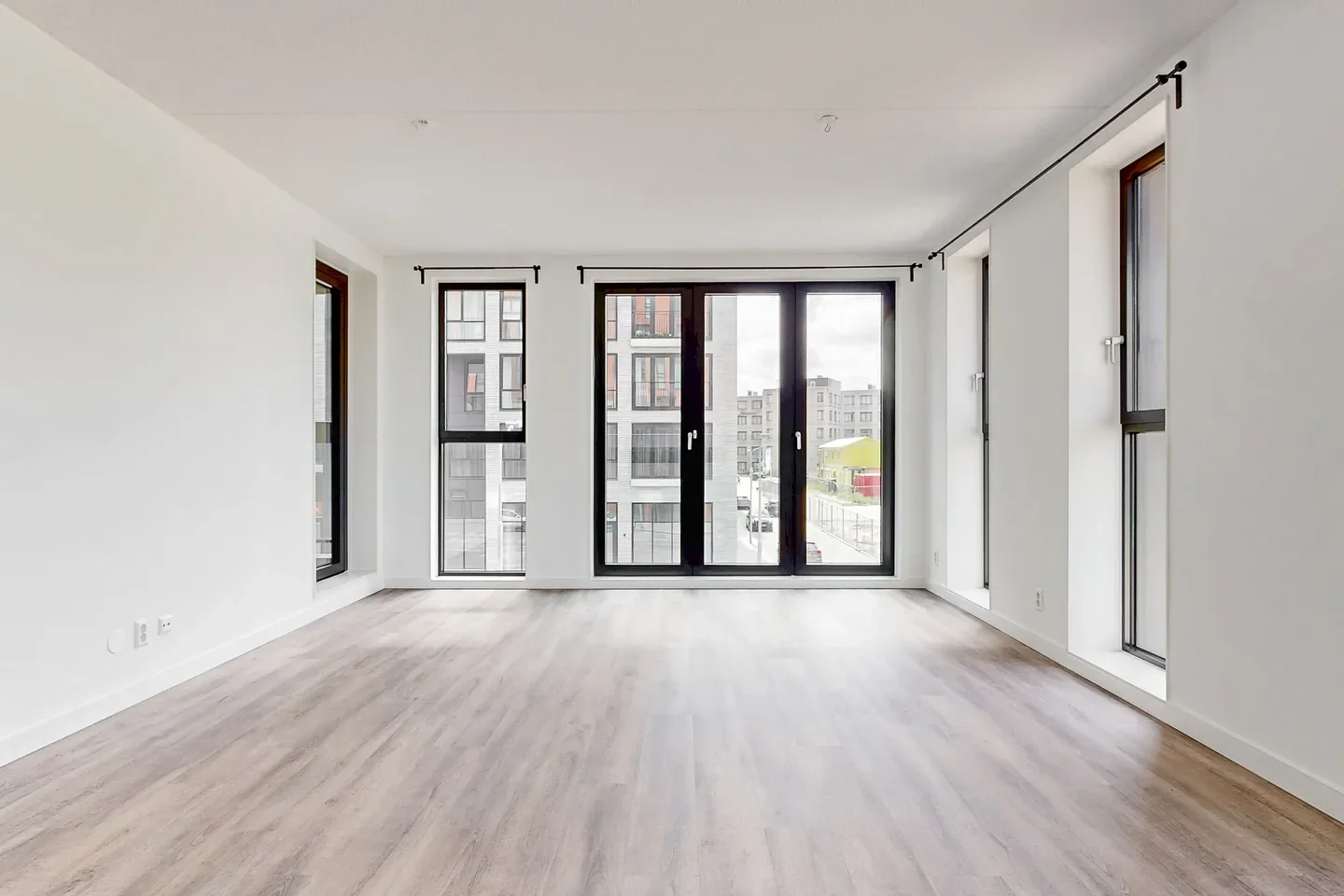 Appartement Mies van der Rohestraat 123 in Hoofddorp