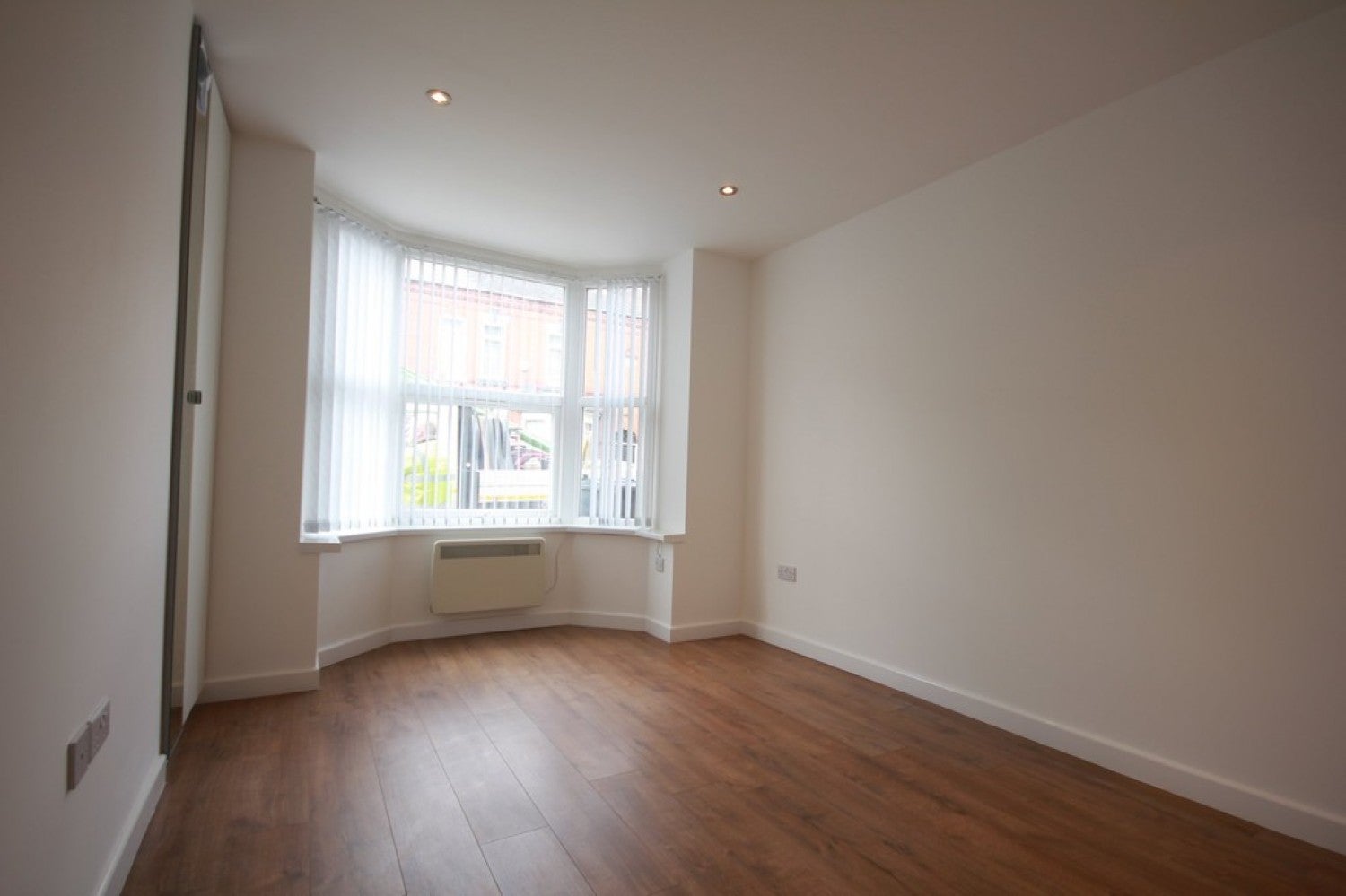 Flat Bearwood Road in Sandwell