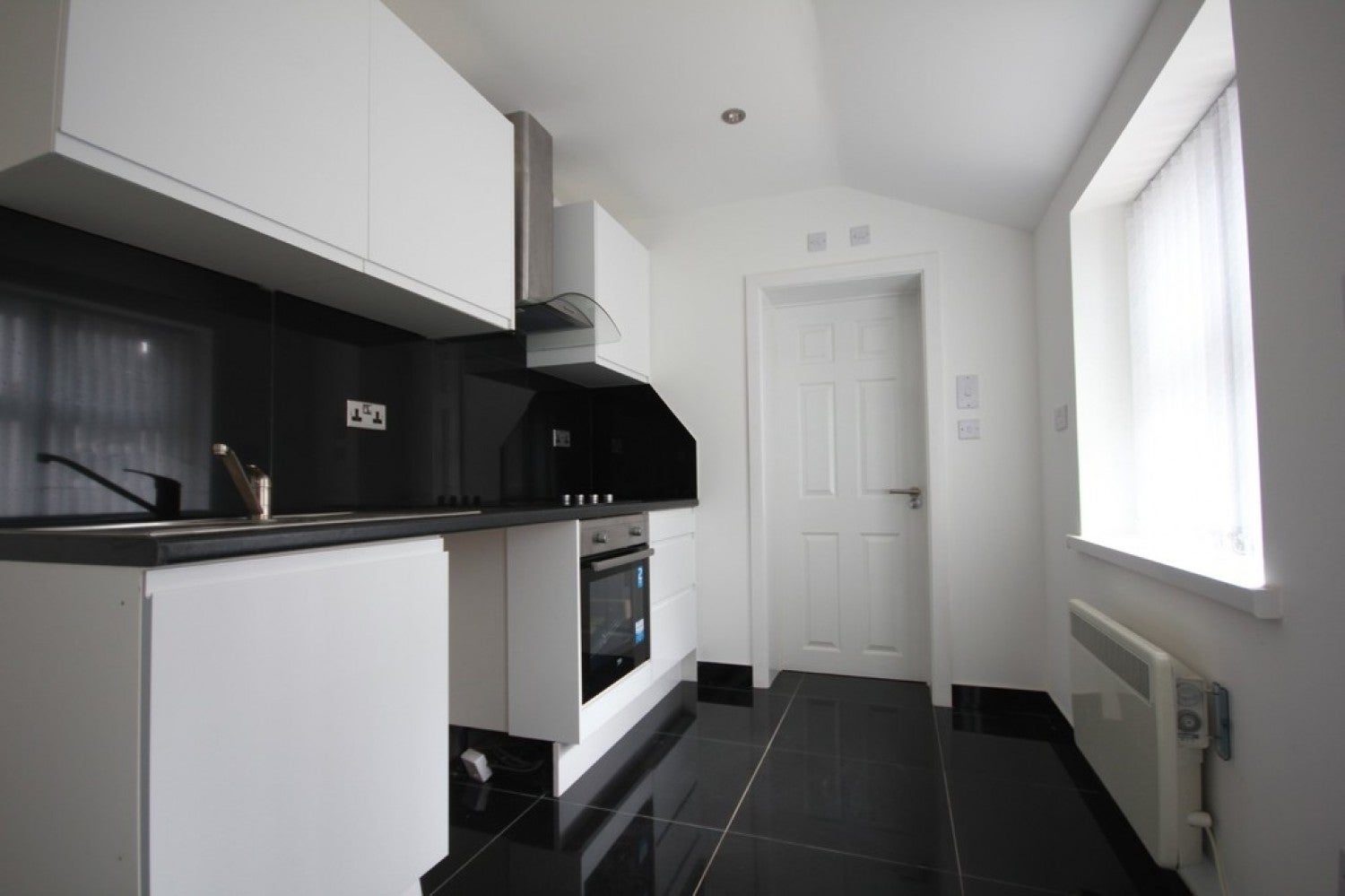 Flat Bearwood Road in Sandwell
