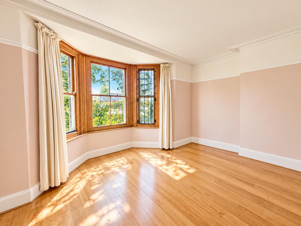 Flat Selborne Road in Hove