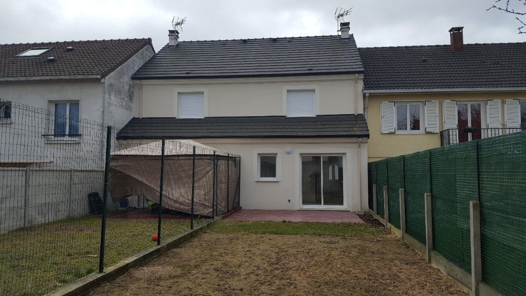 House Avenue de la Doutre in Ozoir-la-Ferrière