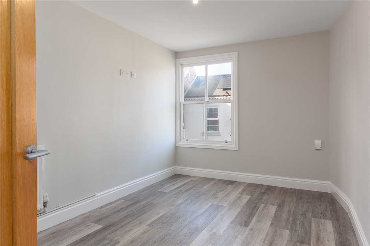 Flat James Street in Broxtowe