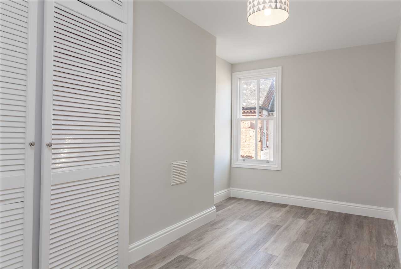Flat James Street in Broxtowe
