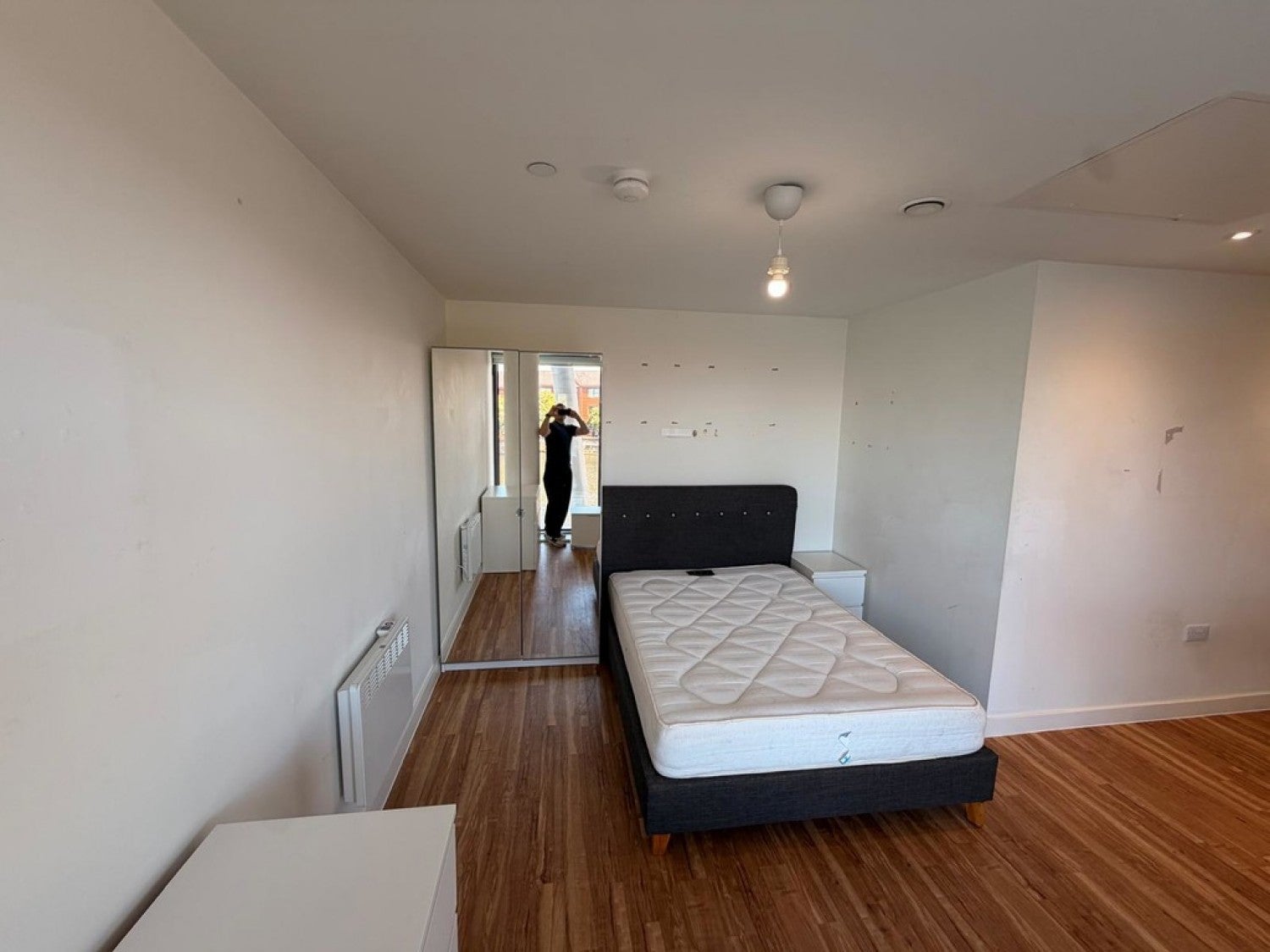 Flat Pomona Strand in Trafford