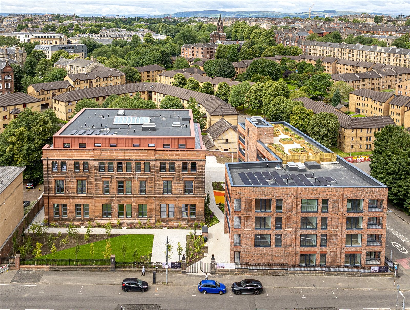 Flat Napiershall Street in Glasgow