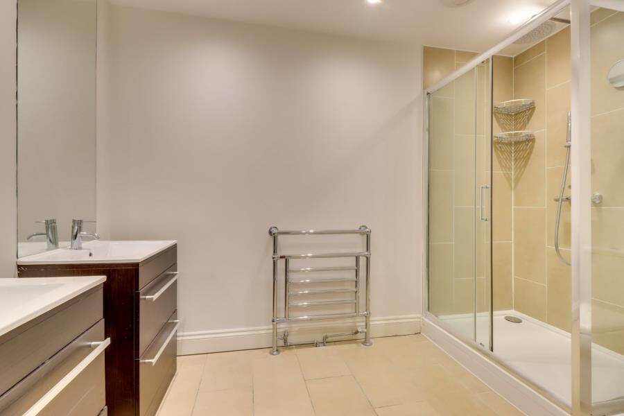 Flat Warrington Crescent in City of Westminster