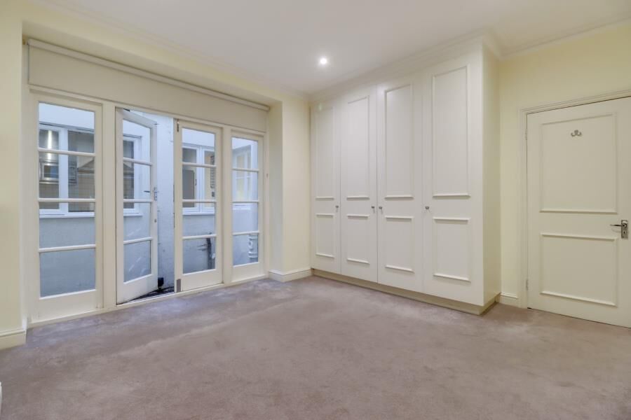 Flat Warrington Crescent in City of Westminster