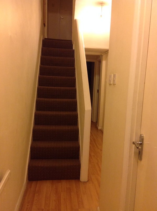Room High Road Leyton in Greater London