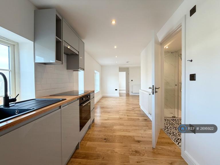 Flat Barnwell Court in Mawsley