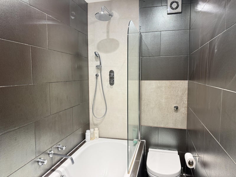 Room Wynyatt Street in Greater London