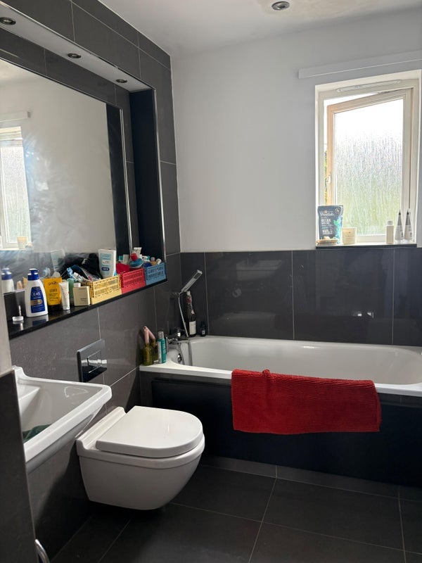 Room Lavington Close in Greater London