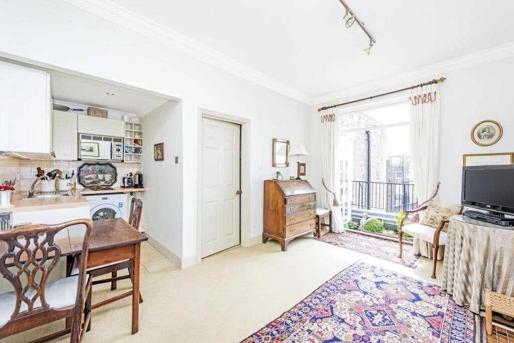 Flat Queen's Gate Terrace in Greater London