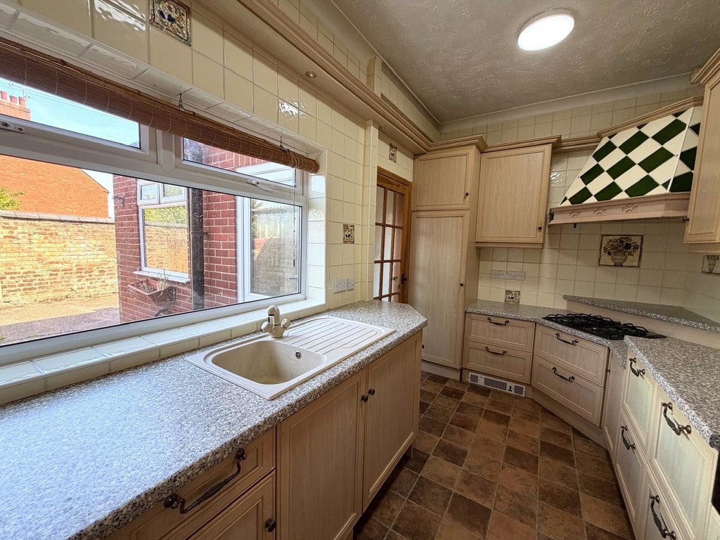 House Drovers Close in East Staffordshire