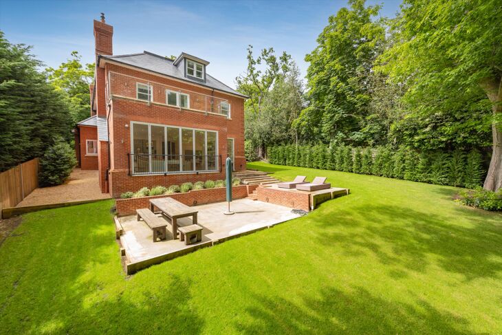 House London Road in Ascot