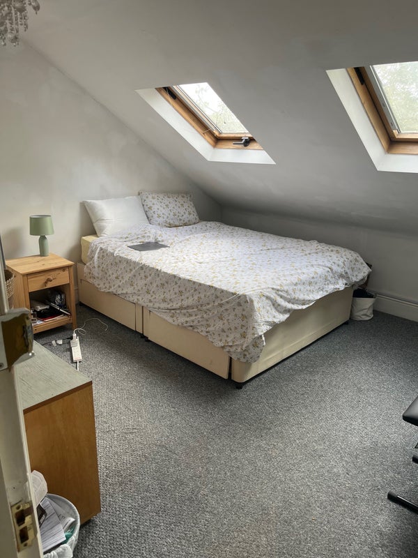 Room Baynes Street in Greater London