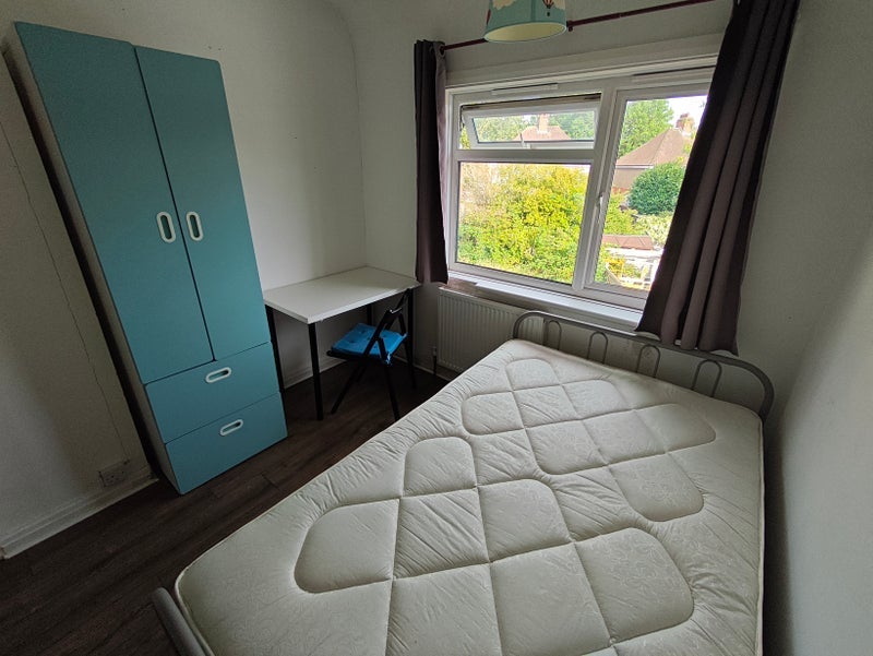 Room Freeburn Causeway in Coventry
