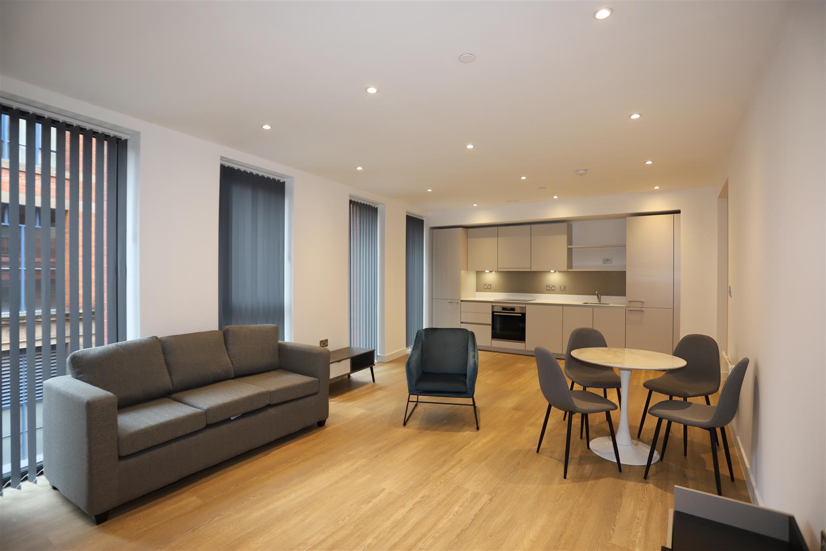 Flat Whitworth Street in Manchester