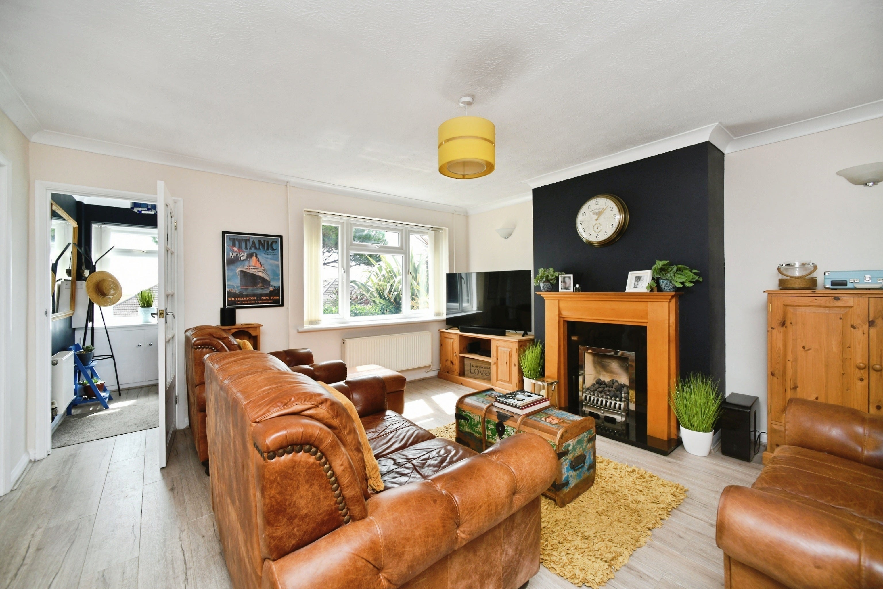 House Oaklands Avenue in Brighton