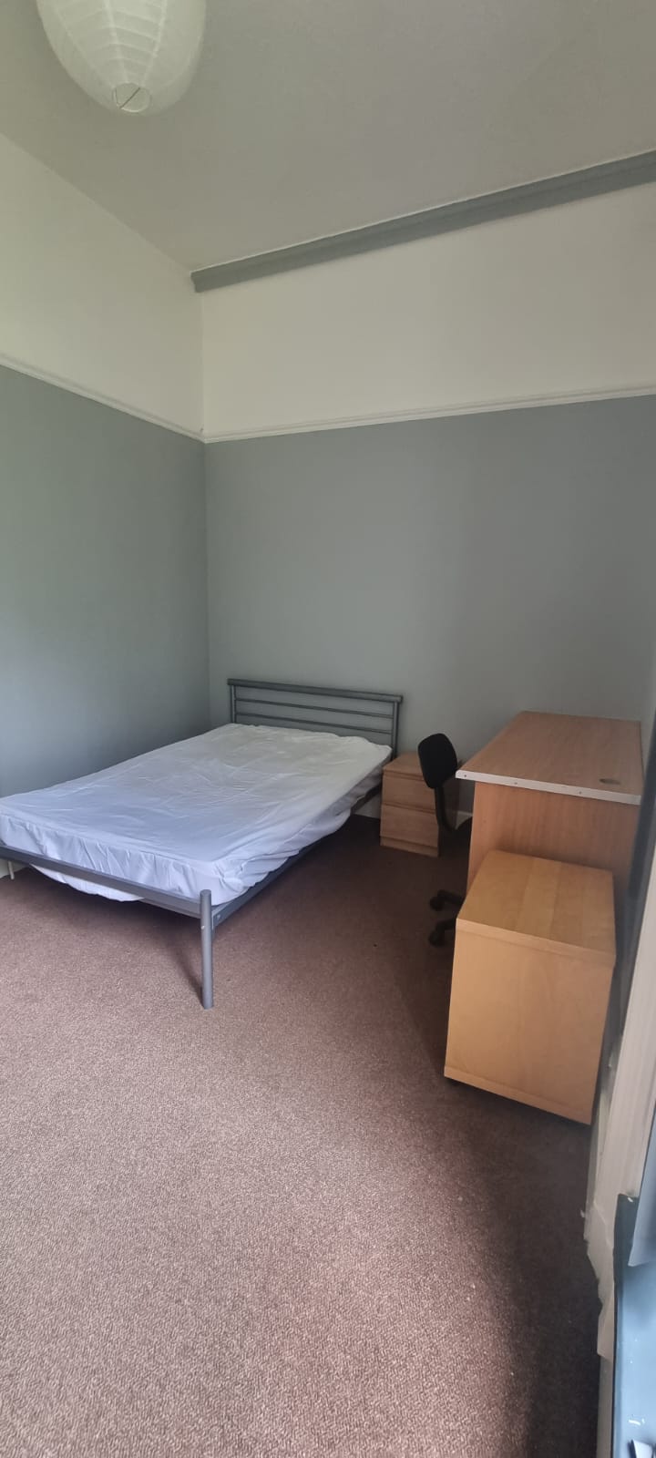 Flat North Grange Road in Leeds