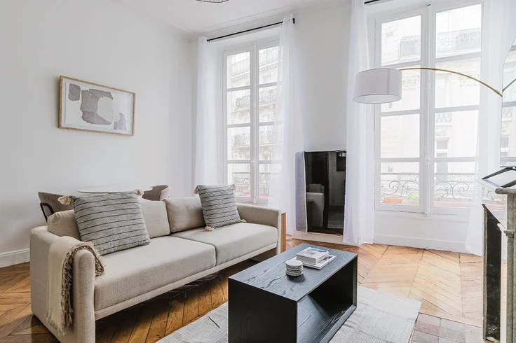Flat Carrefour de l'Odéon in Paris