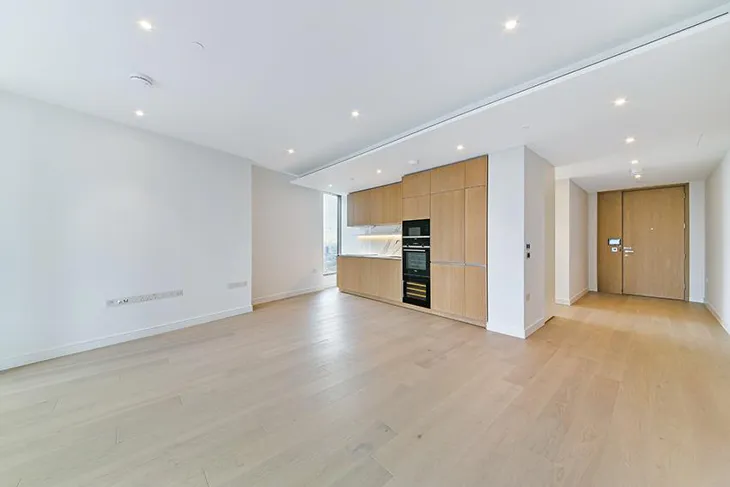 Flat Park Drive in Greater London