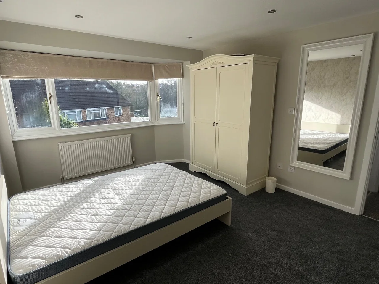 Flat Chauncy Avenue in Hertsmere