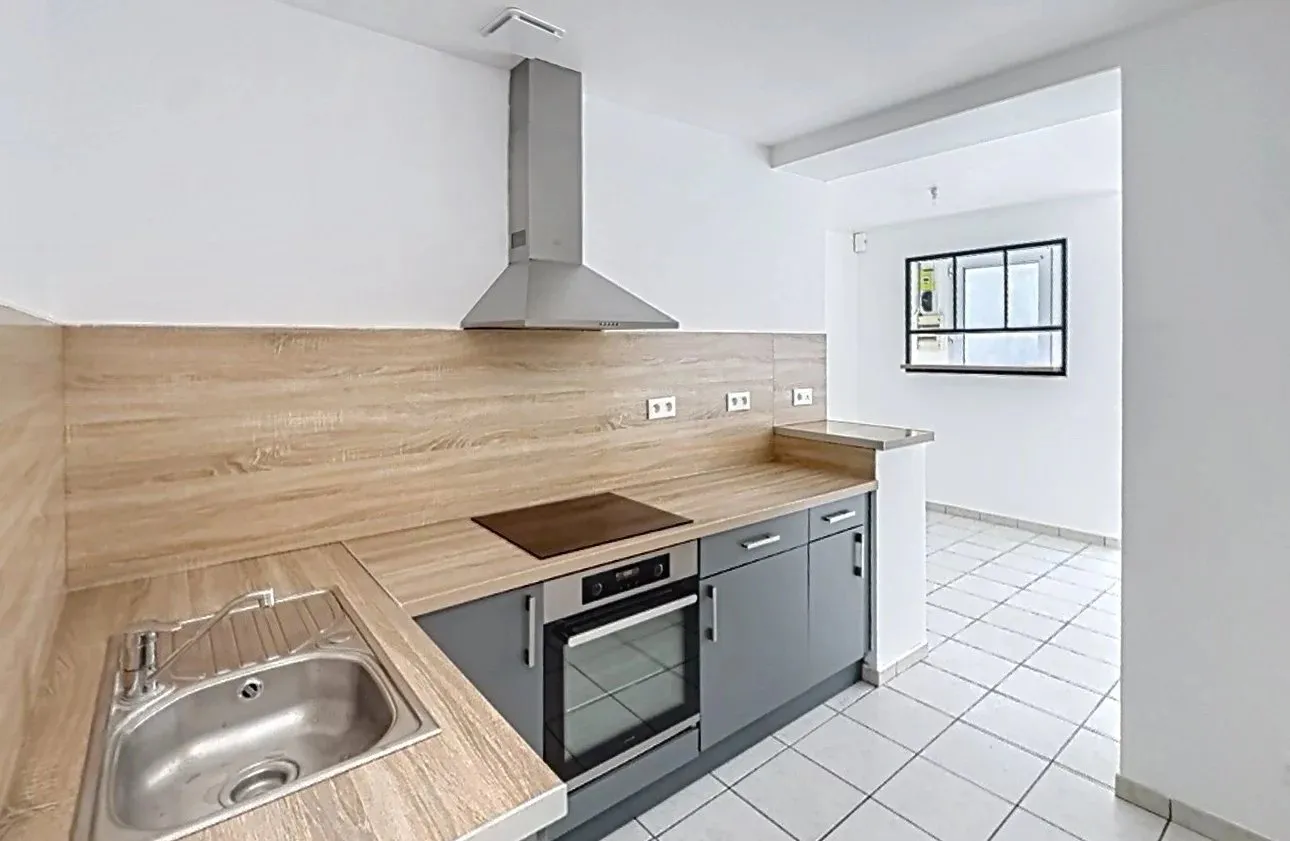 Maison Rue Cyrille à Boué