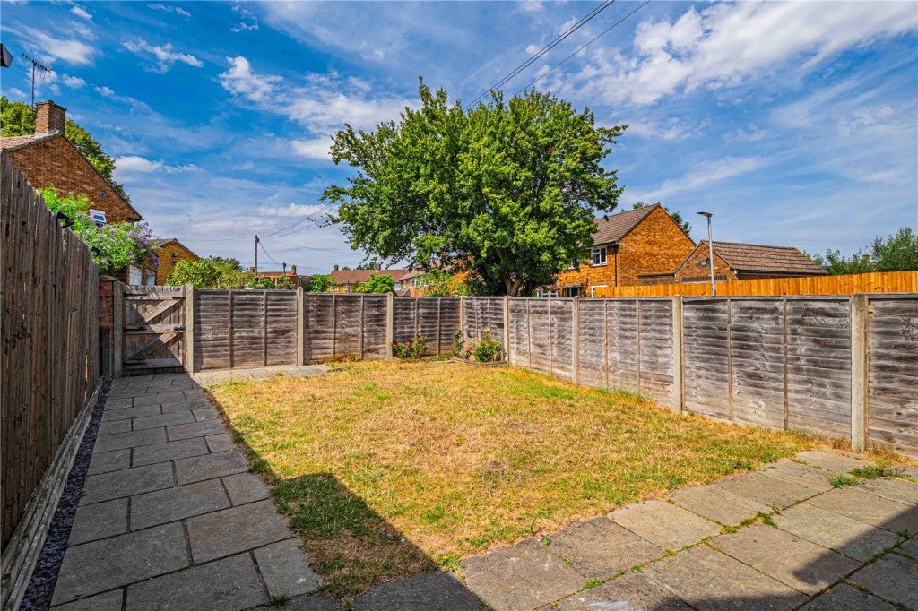 House Abel Close in Dacorum