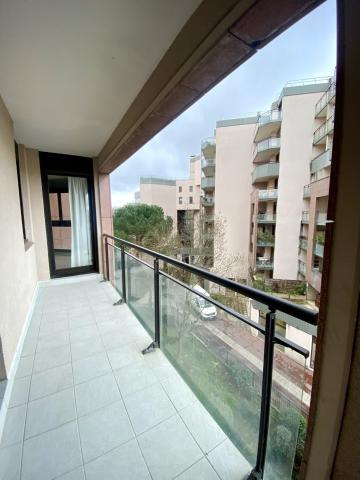 Appartement Esplanade Compans Caffarelli à Toulouse