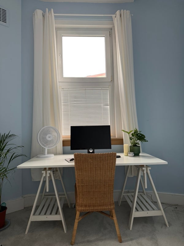 Room Devons Road in Greater London