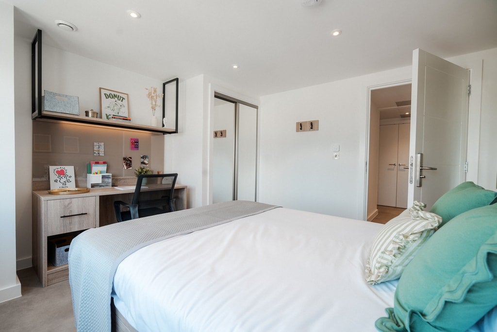 Room Childers Street in Greater London