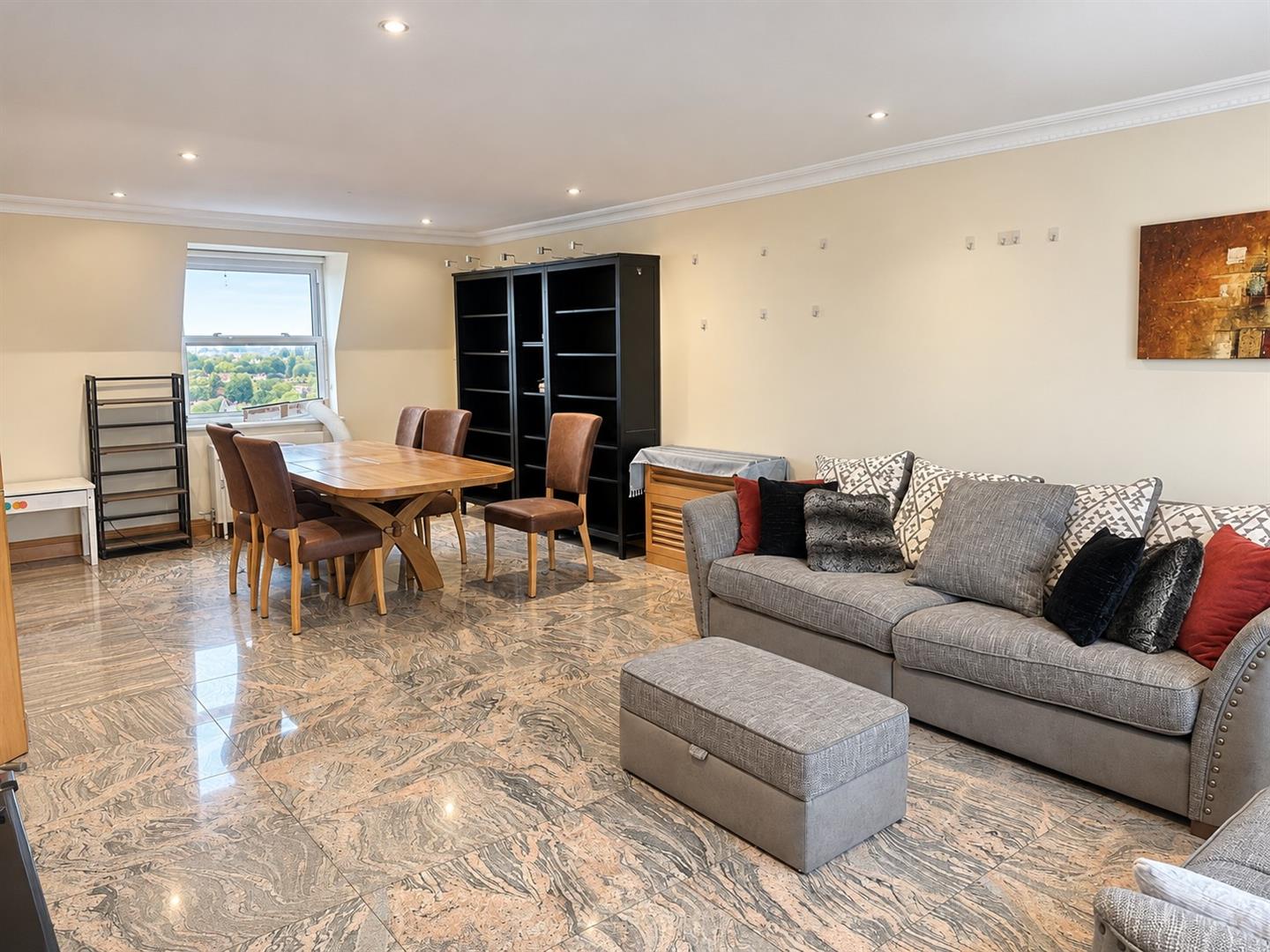Flat Boydell Court in Greater London